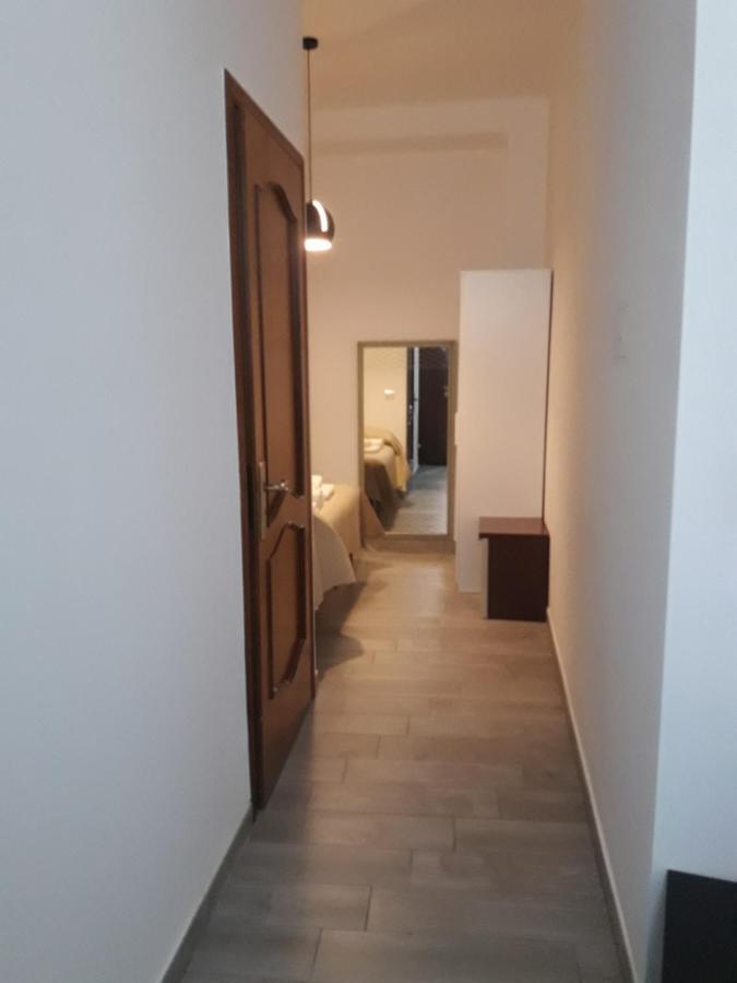 Il Cavalliere Bed & Breakfast Barletta Exterior photo